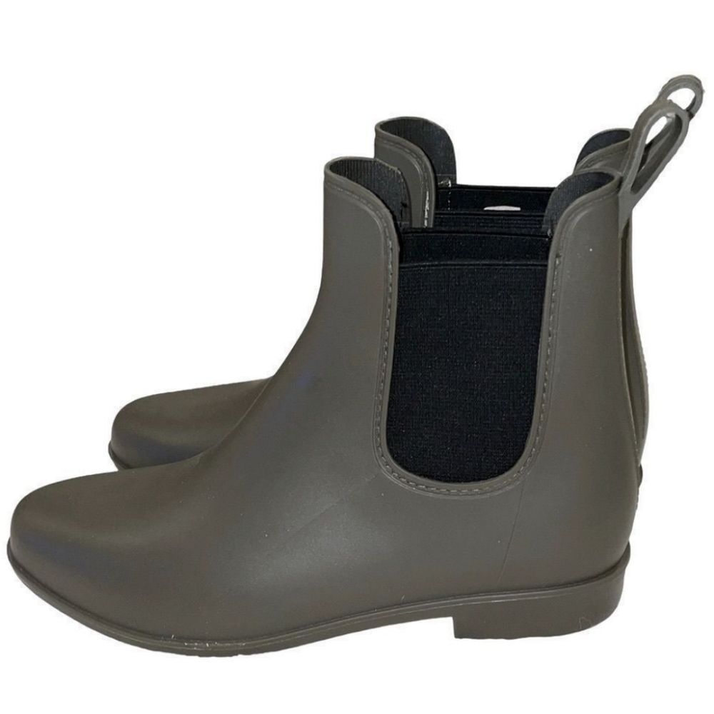 New A New Day Women's Chelsea Rain Boots Dark Forest Green ankle bootie size 12
